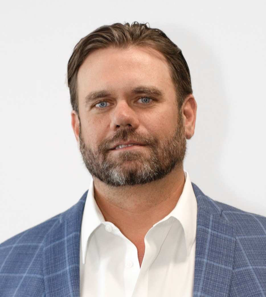 Image of Derrick Dees